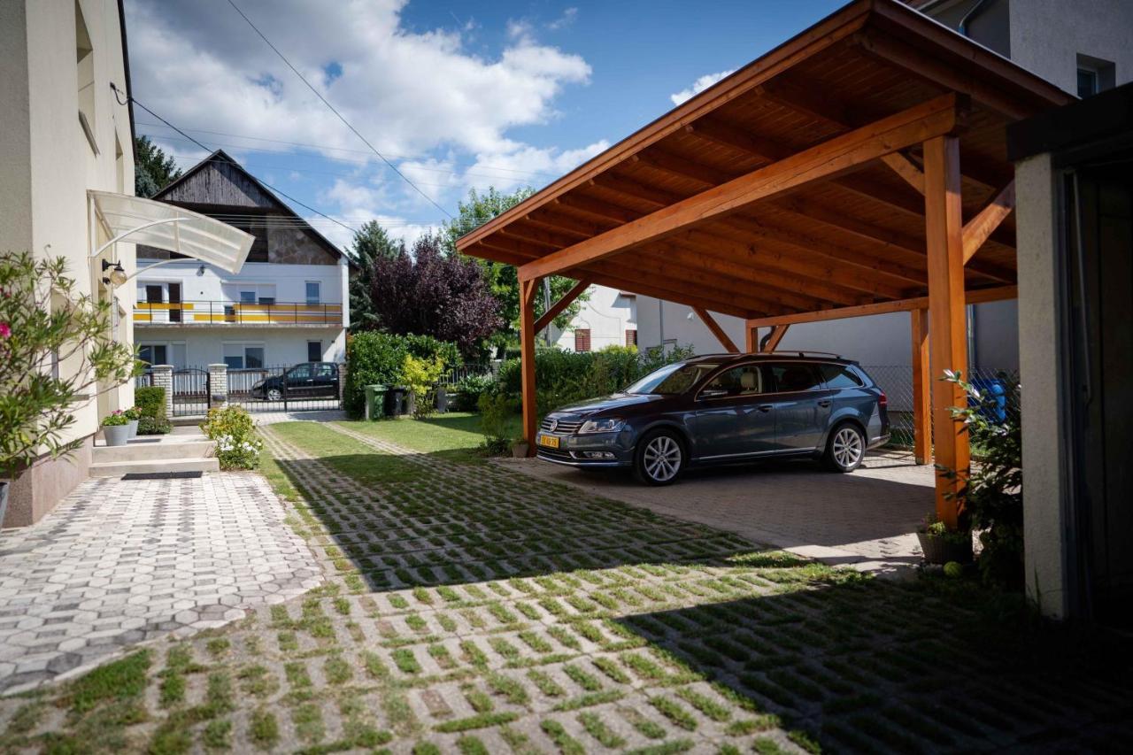 Marietta Apartman Heviz Exterior foto
