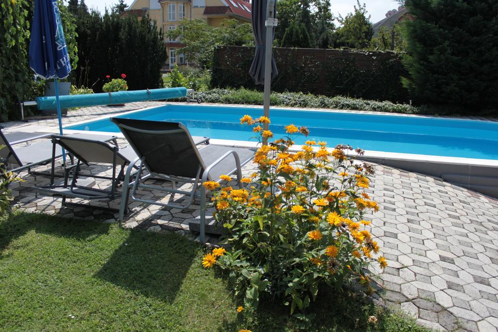 Marietta Apartman Heviz Exterior foto